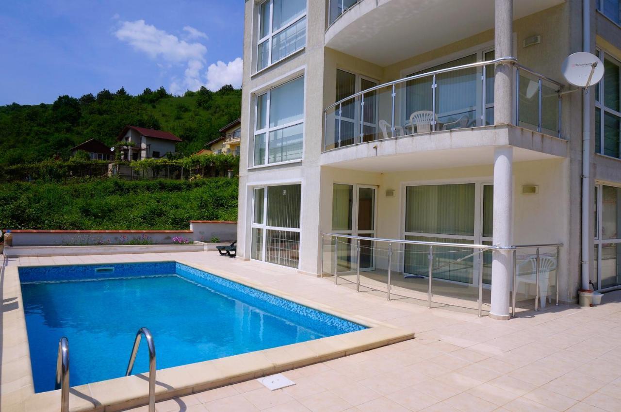 Апартамент Серена - Apartment Serena - Balchik Villa Zone 외부 사진